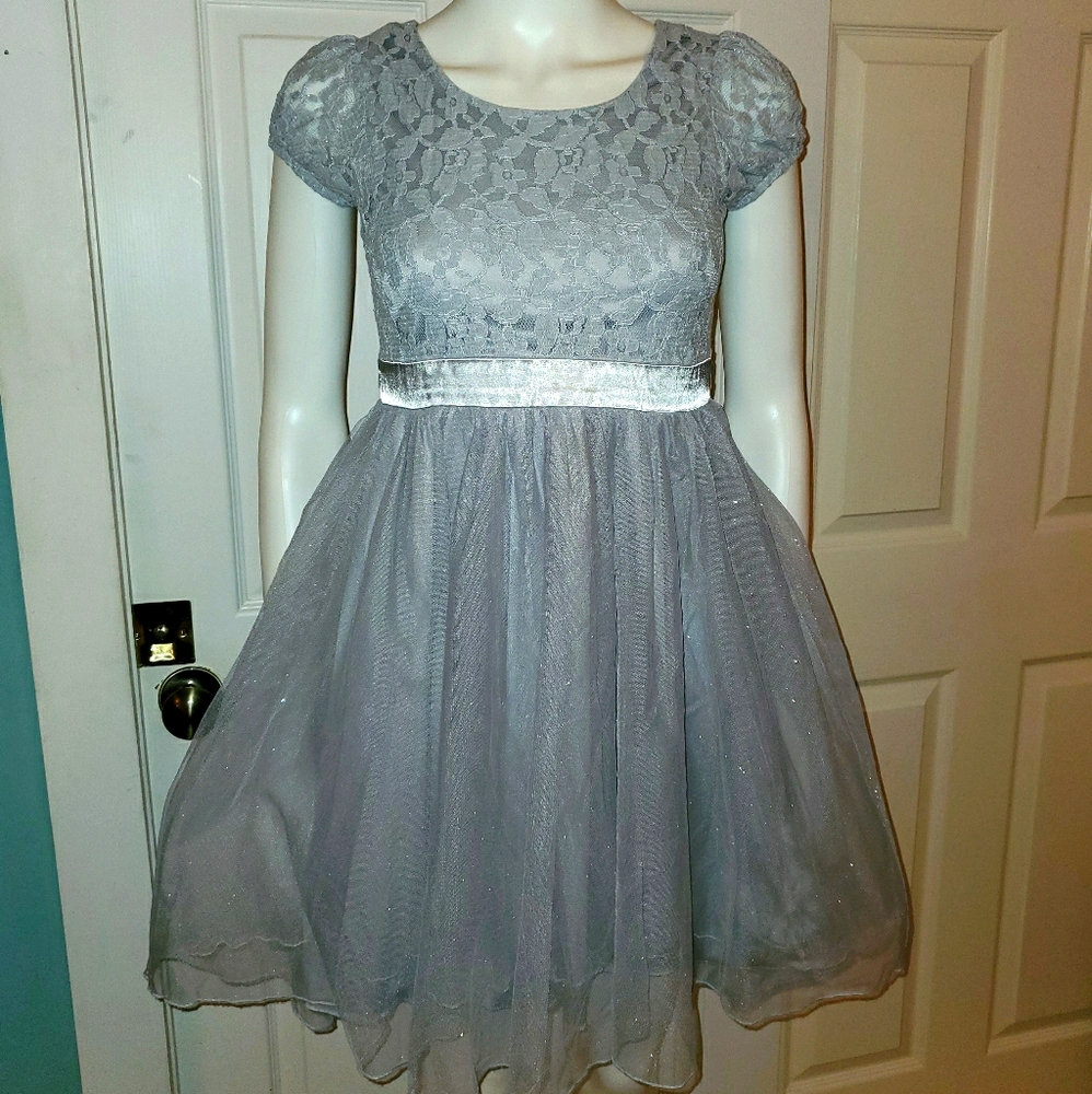 Grey dress